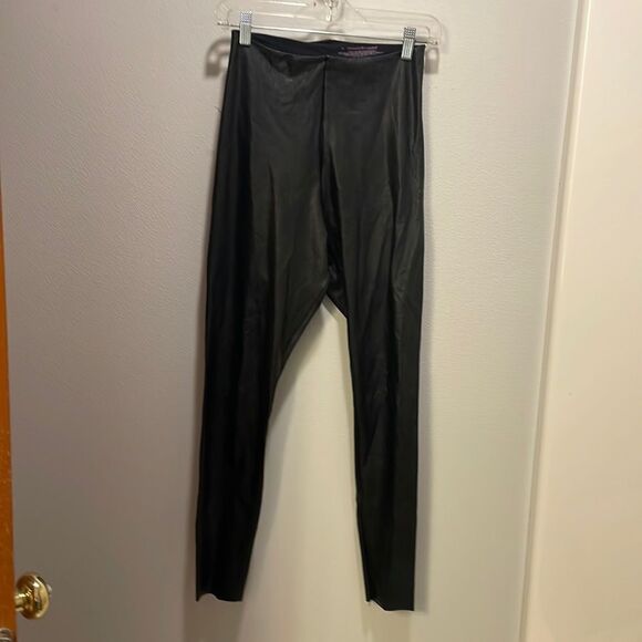 COMMANDO control woman’s faux leather leggings - Picture 1 of 6